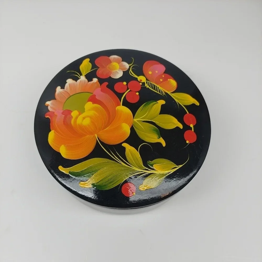 Beautiful Russian Black Lacquered floral trinket/ jewelry box storage container